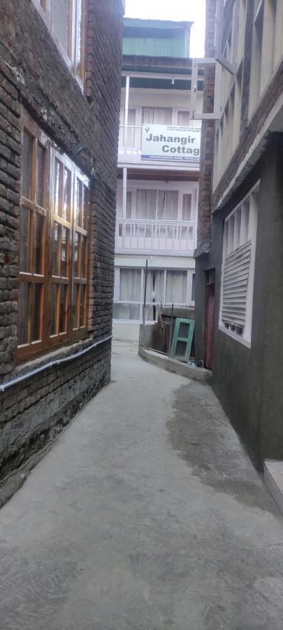 Jahangir Cottage Pahalgām 外观 照片